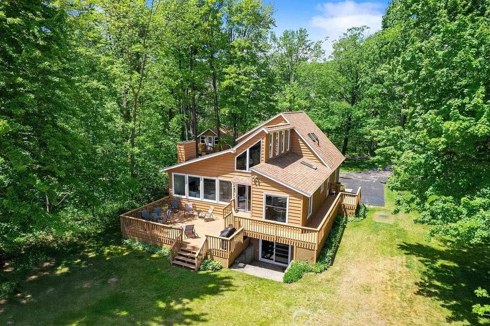 Northwoods Beach Getaway House in Door County