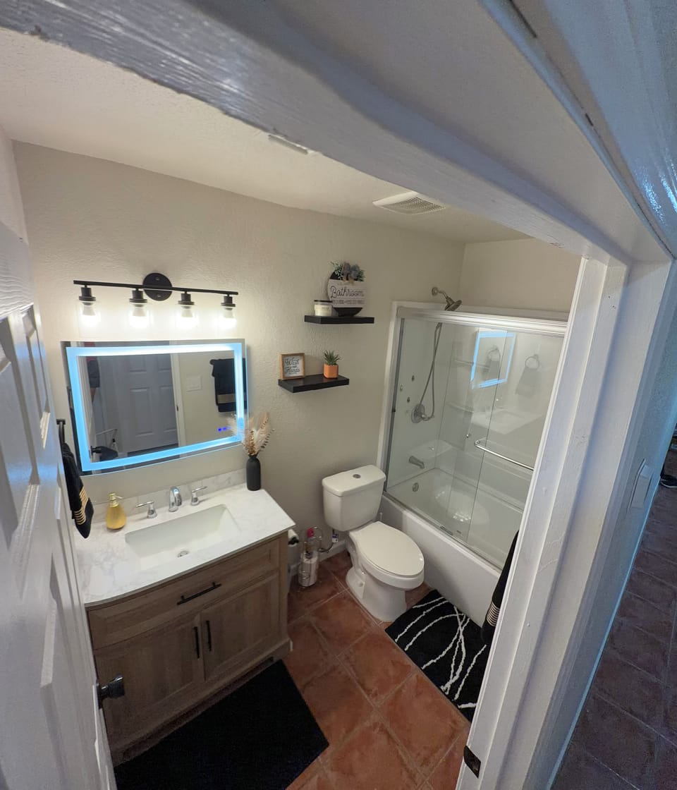 Guest Bathroom