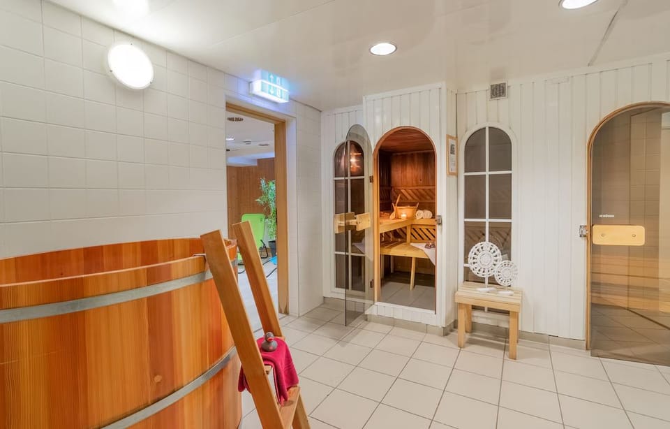 Step into the spa zone with easy access to saunas.