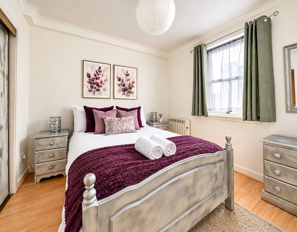 All bedding and linens are provided and you'll find the bed made on arrival