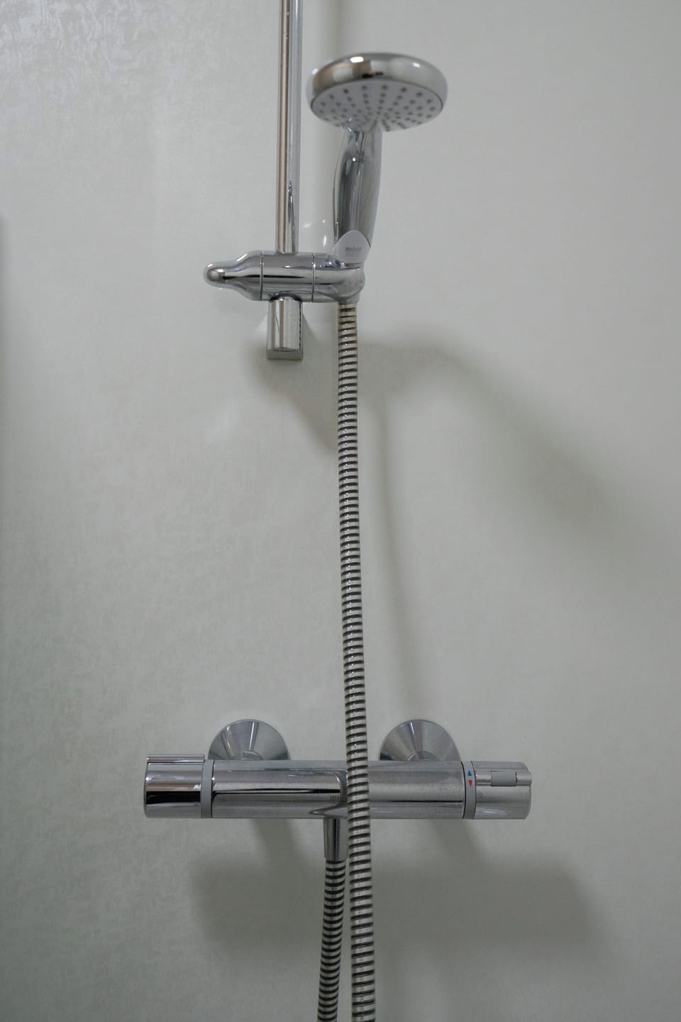 Hand-held showerhead