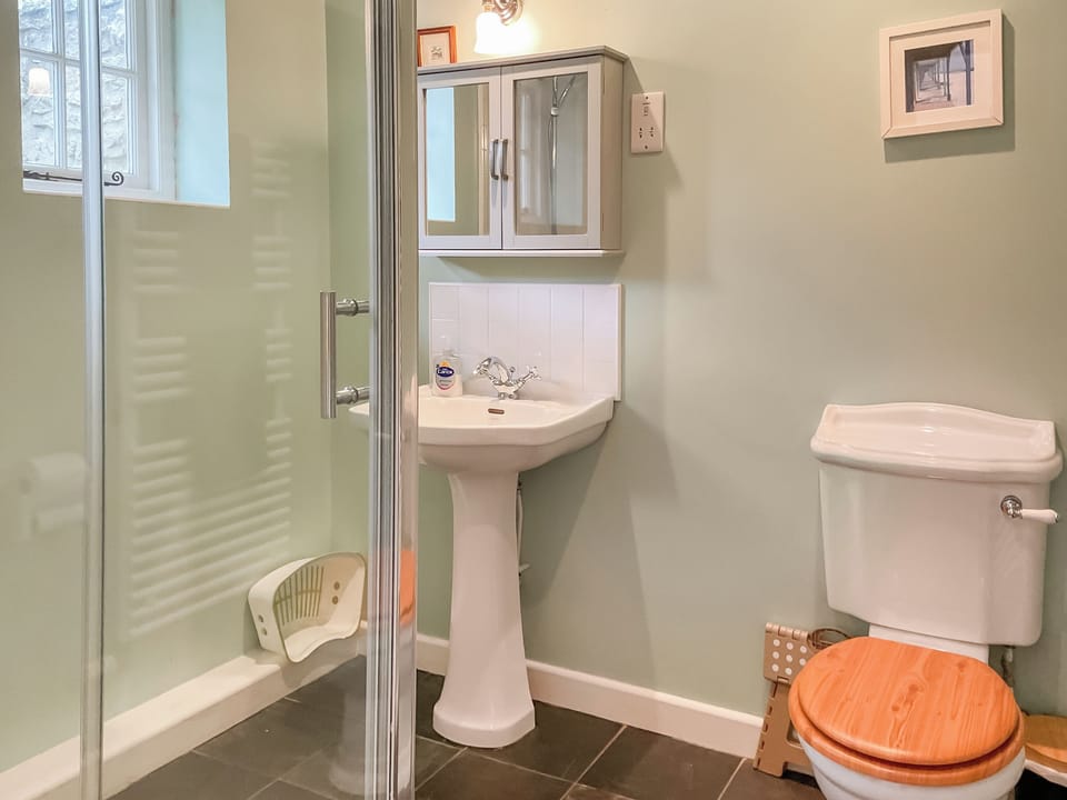 Shower room | Letterbox Cottage, Weymouth