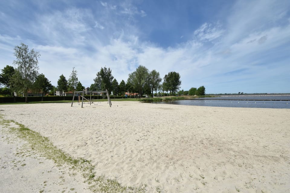 Immediate Surroundings [summer] (<1 km)