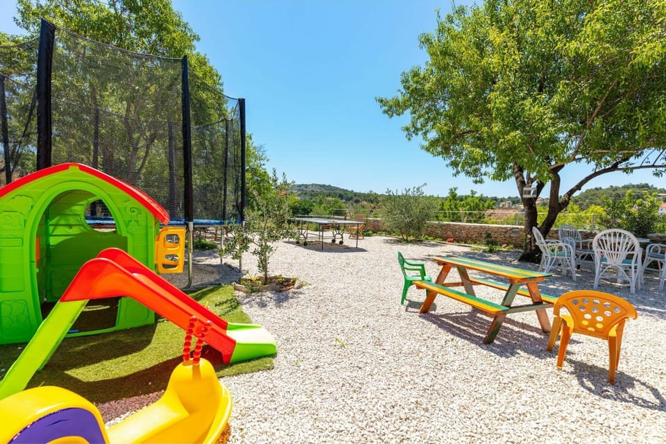 Holiday Home Facilities and Services