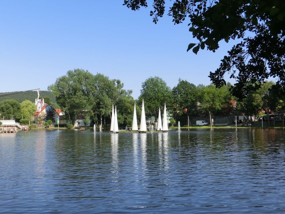 Surroundings [summer] (1-5 km)