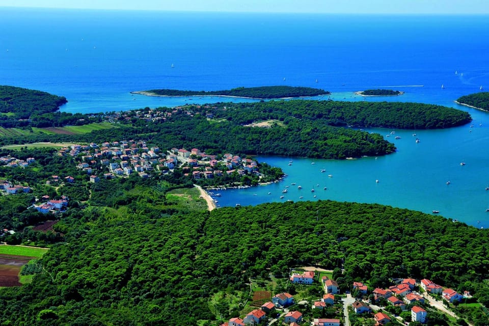 Surroundings [summer] (1-5 km)