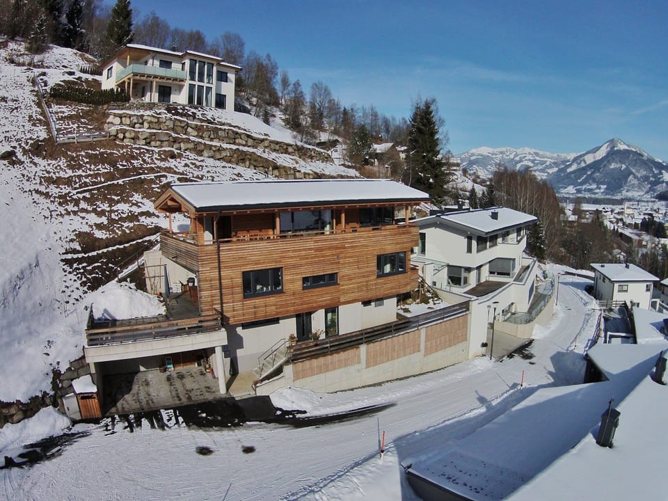 Holiday Home Exterior [winter]
