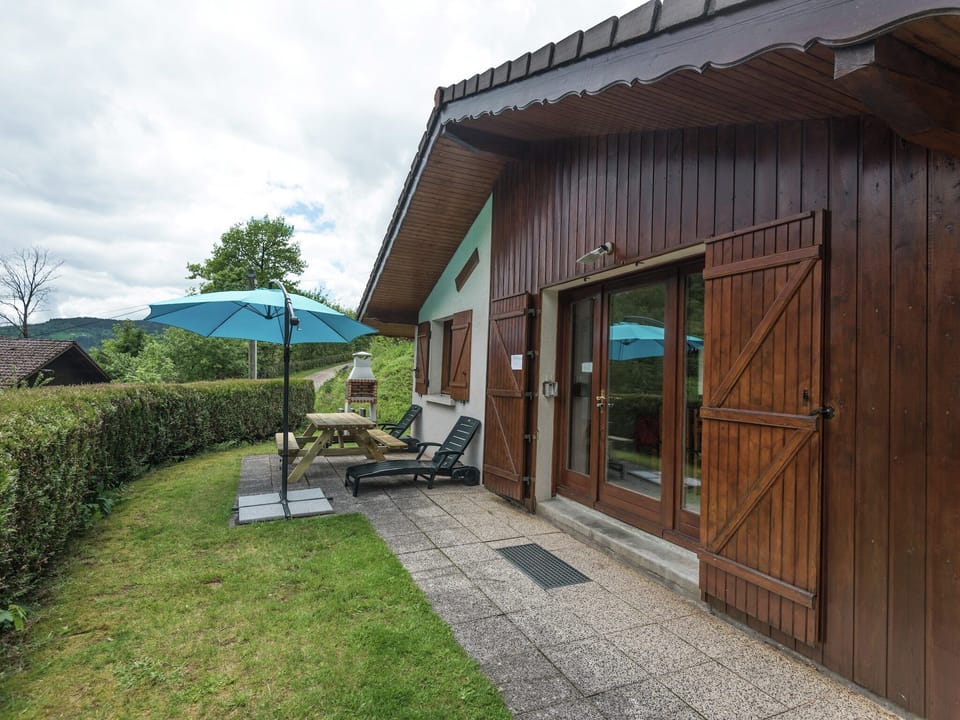 Holiday Home Exterior [summer]
