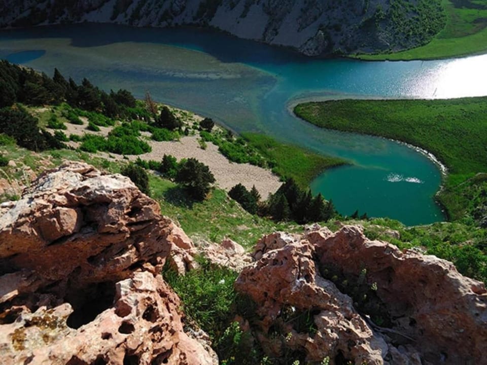 Surroundings [summer] (1-5 km)