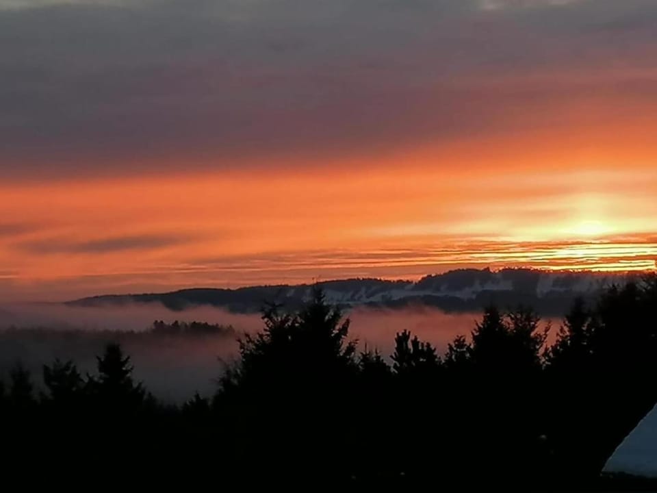 Surroundings [winter] (1-5 km)