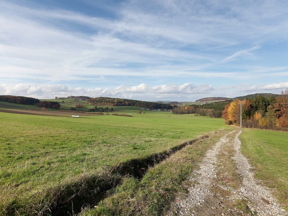 Surroundings [summer] (1-5 km)