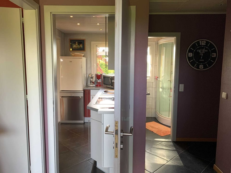 Entrance / Reception
