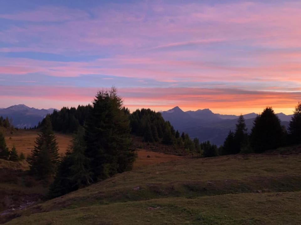 Surroundings [summer] (1-5 km)