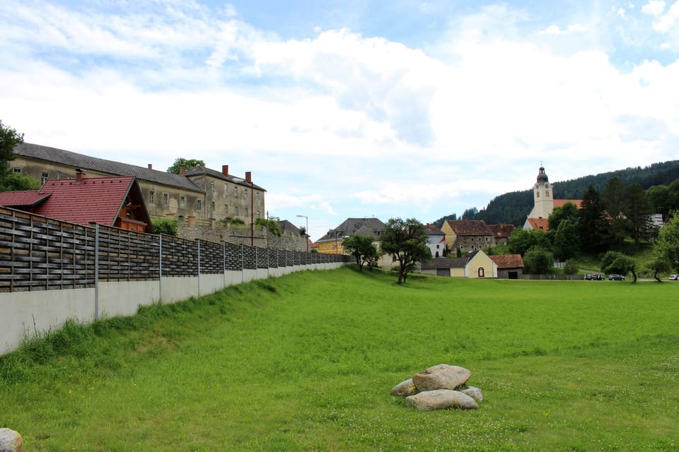 Surroundings [summer] (1-5 km)