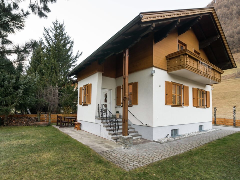Holiday Home Exterior [summer]