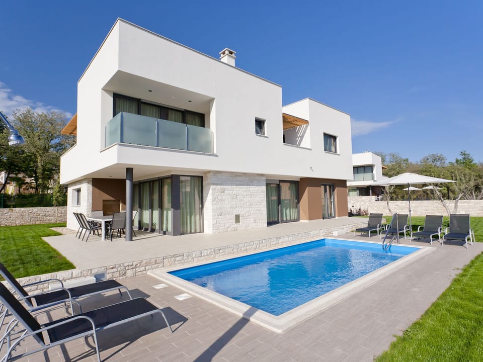 Holiday Home Exterior [summer]