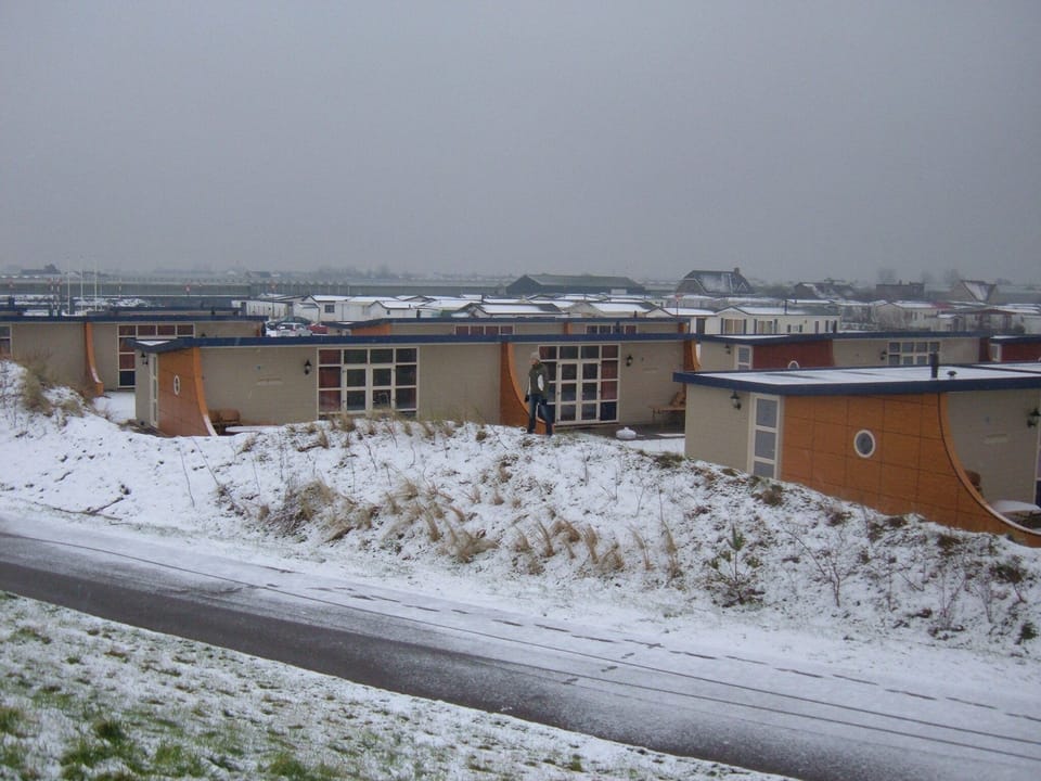 Holiday Home Exterior [winter]