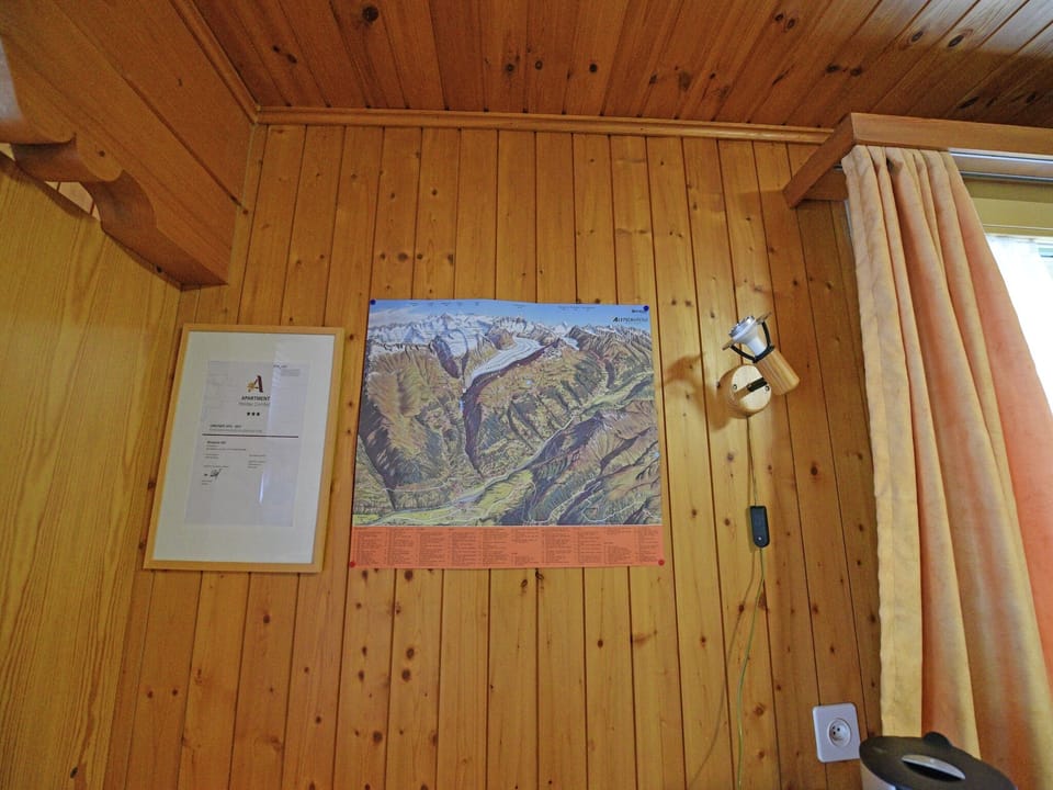 Entrance / Reception