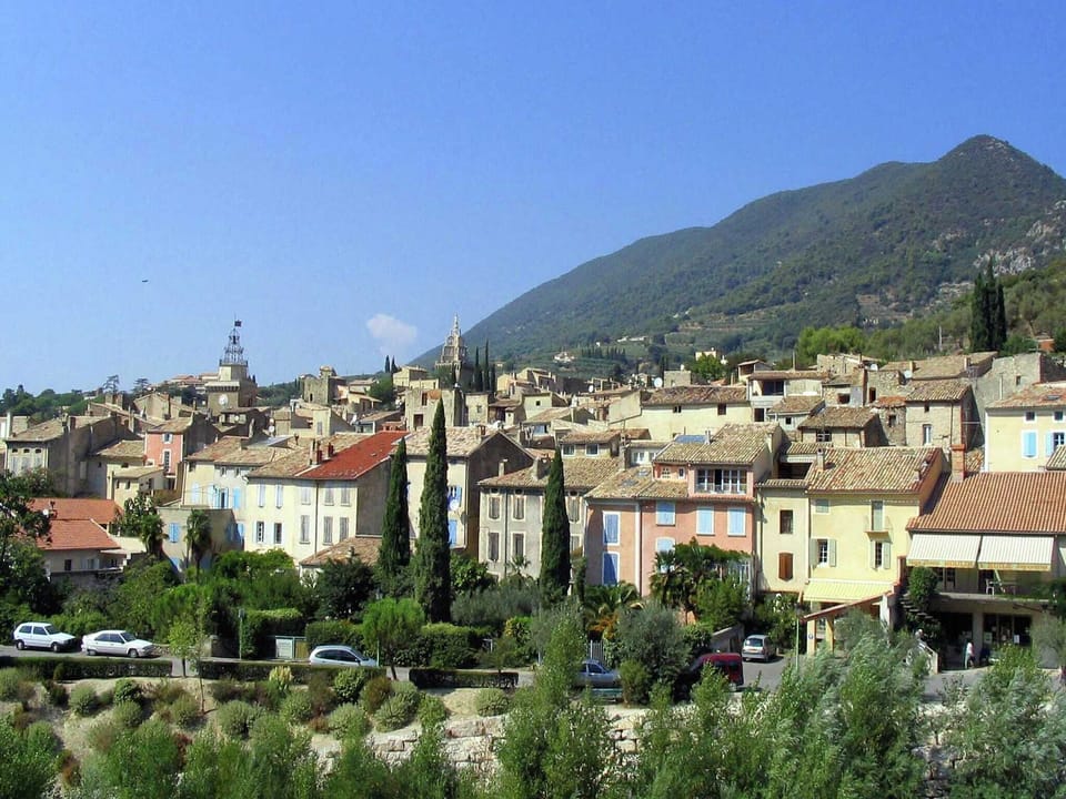 Region [summer] (>5 km)