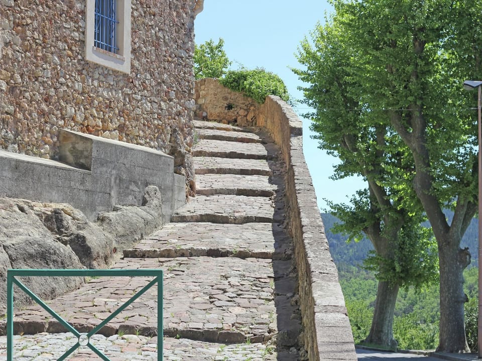 Immediate Surroundings [summer] (<1 km)