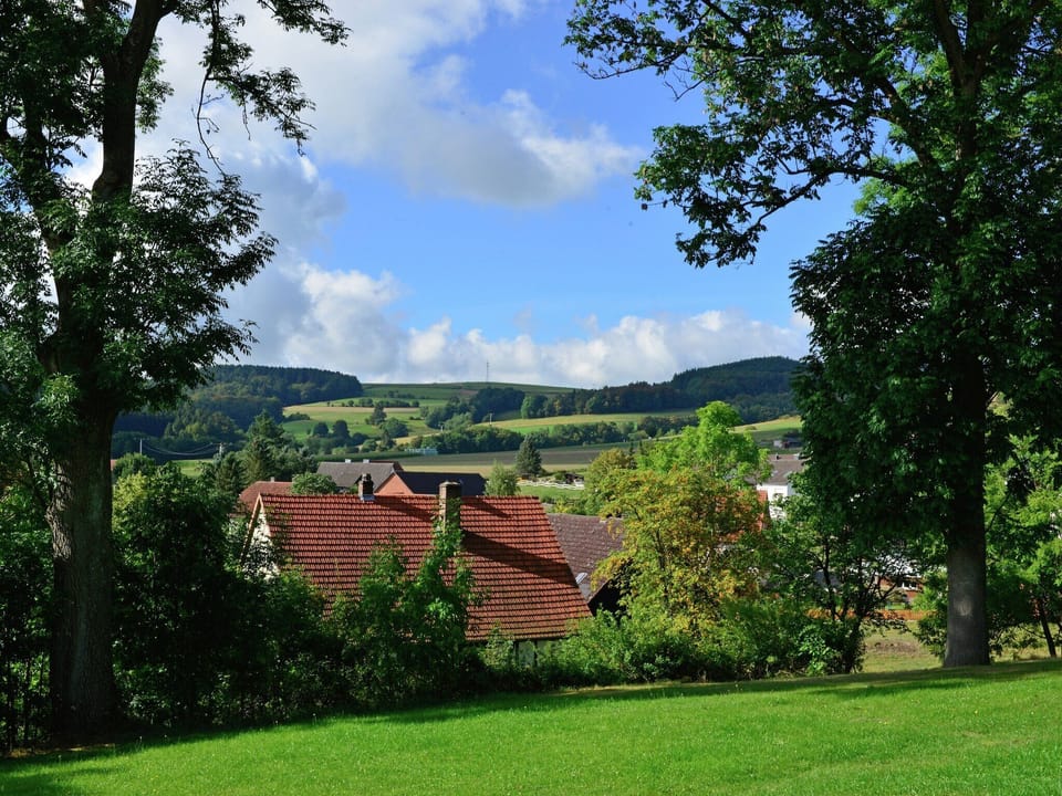 Immediate Surroundings [summer] (<1 km)