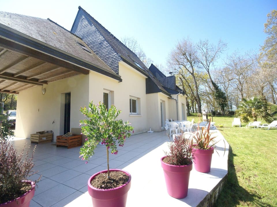 Holiday Home Exterior [summer]