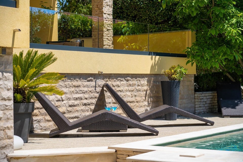 Holiday Home Facilities and Services