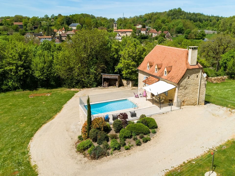 Holiday Home Exterior [summer]