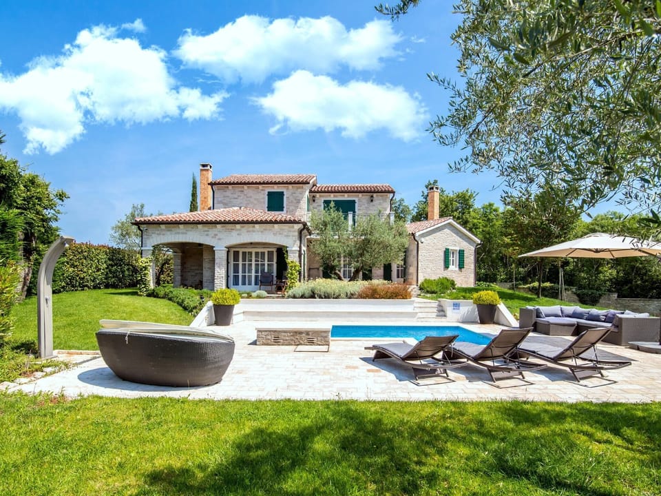 Holiday Home Exterior [summer]