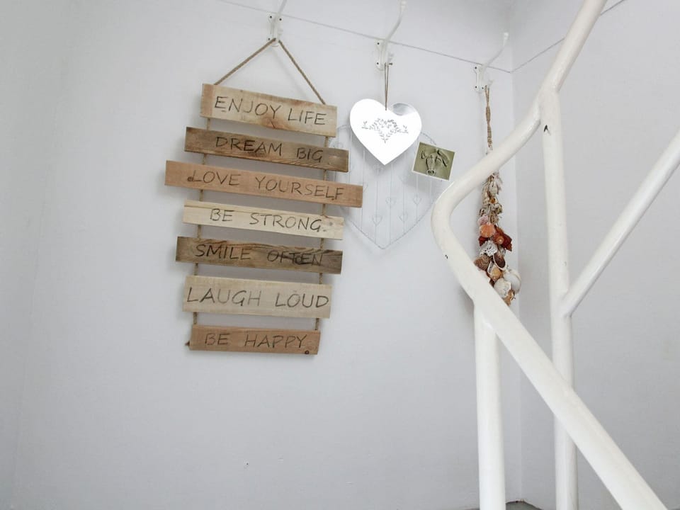 Entrance / Reception