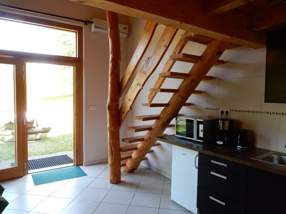 Entrance / Reception