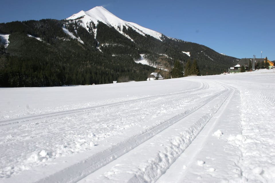Surroundings [winter] (1-5 km)