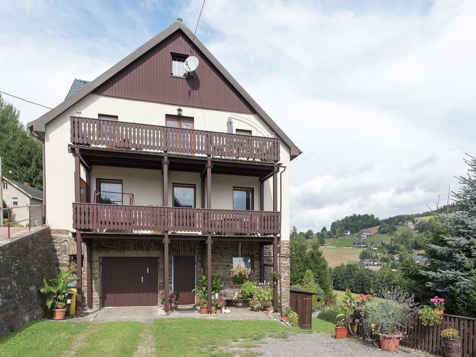 Holiday Home Exterior [summer]