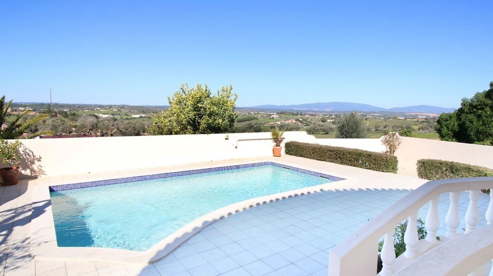 Holiday Home Swimming Pool