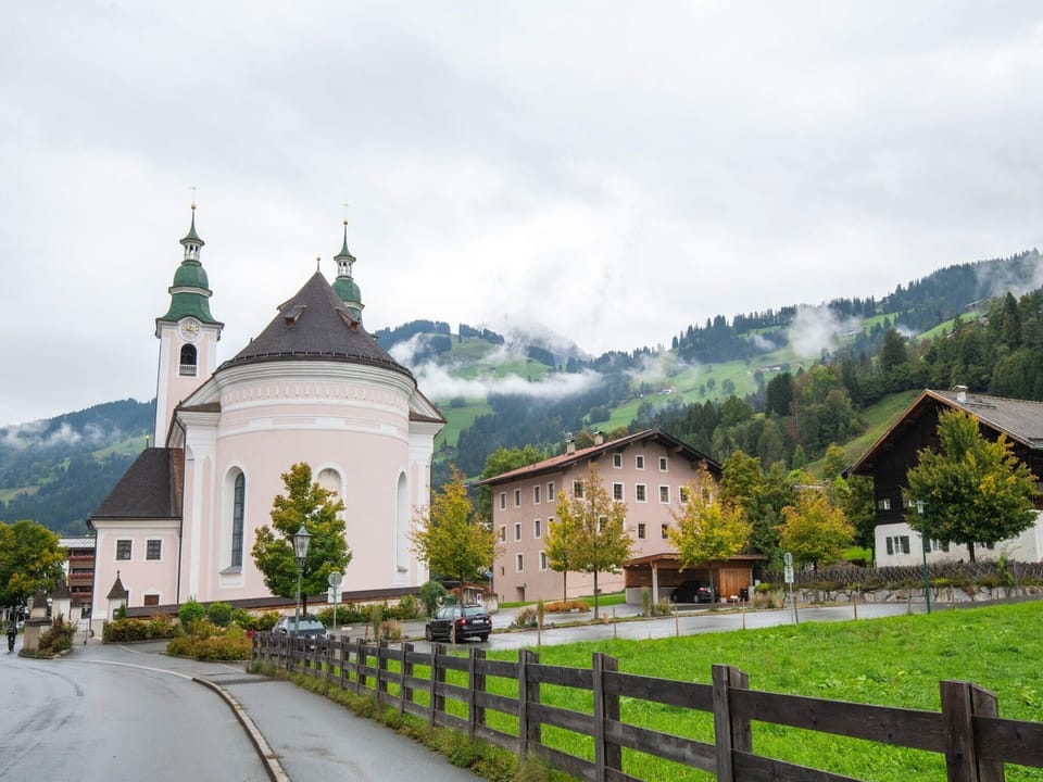 Immediate Surroundings [summer] (<1 km)