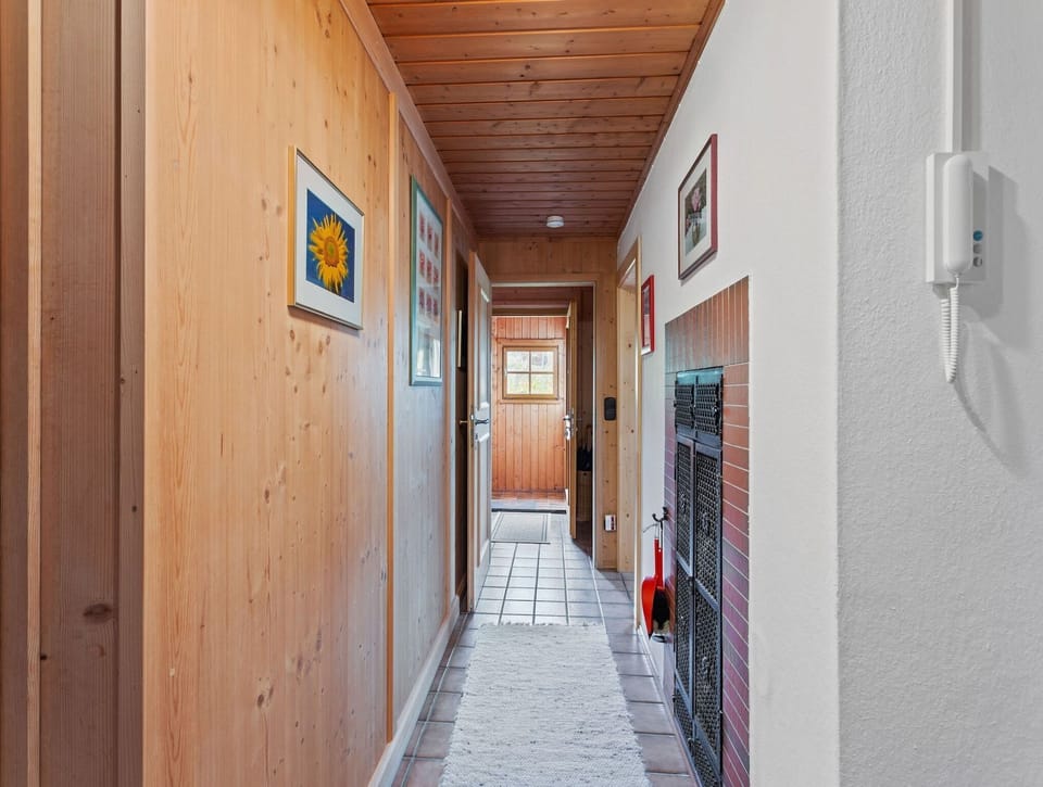 Entrance / Reception