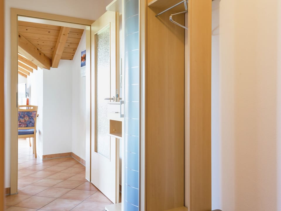 Entrance / Reception