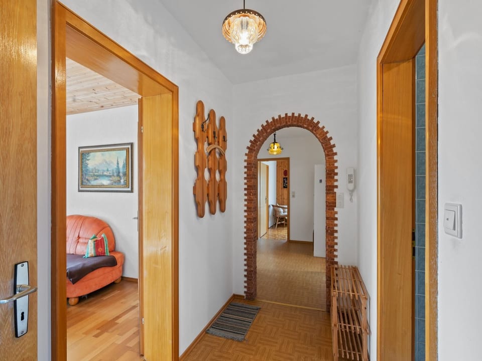 Entrance / Reception