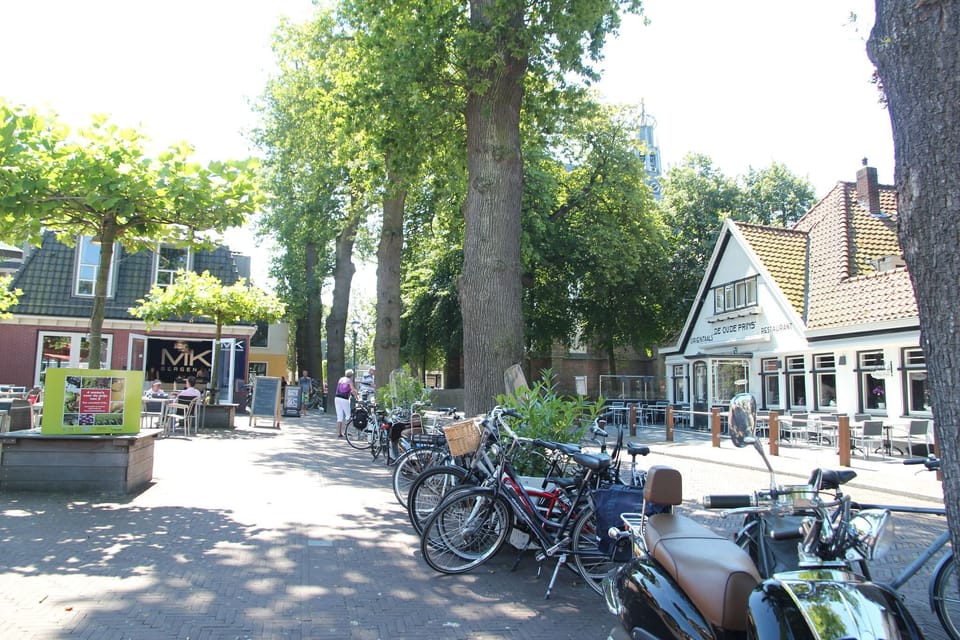 Immediate Surroundings [summer] (<1 km)
