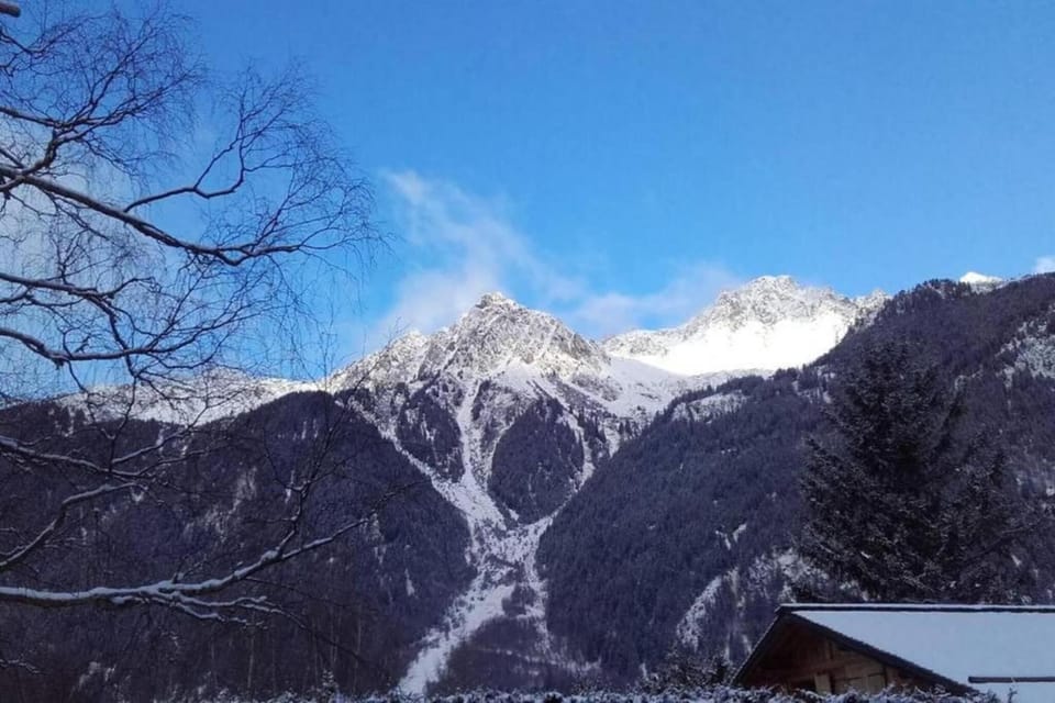 Region [winter] (>5 km)