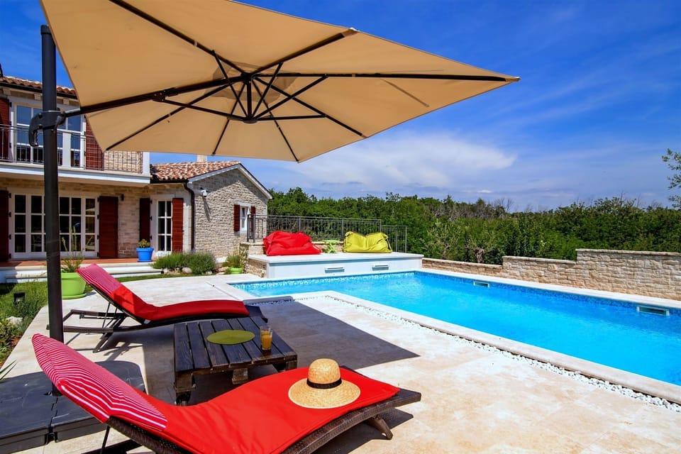 Holiday Home Swimming Pool
