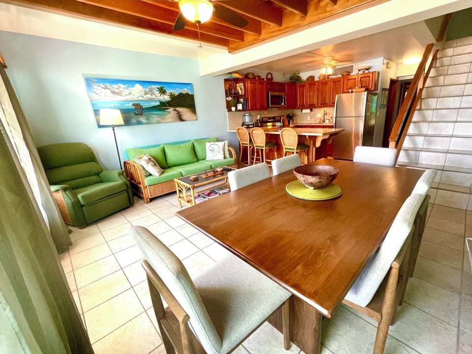 Dining/iving area (with queen sleeper sofa) with view to kitchen