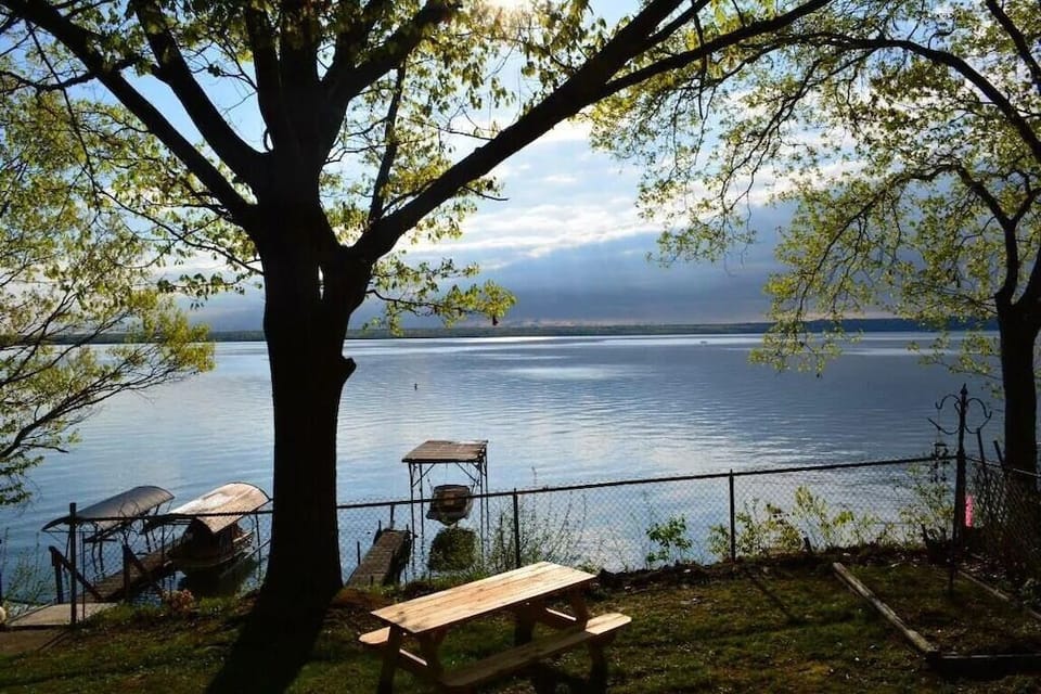 Lake view from the deck (photo taken by renter)