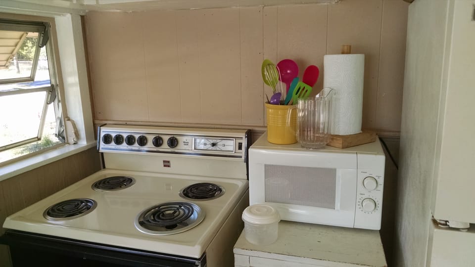 Stove and Microwave