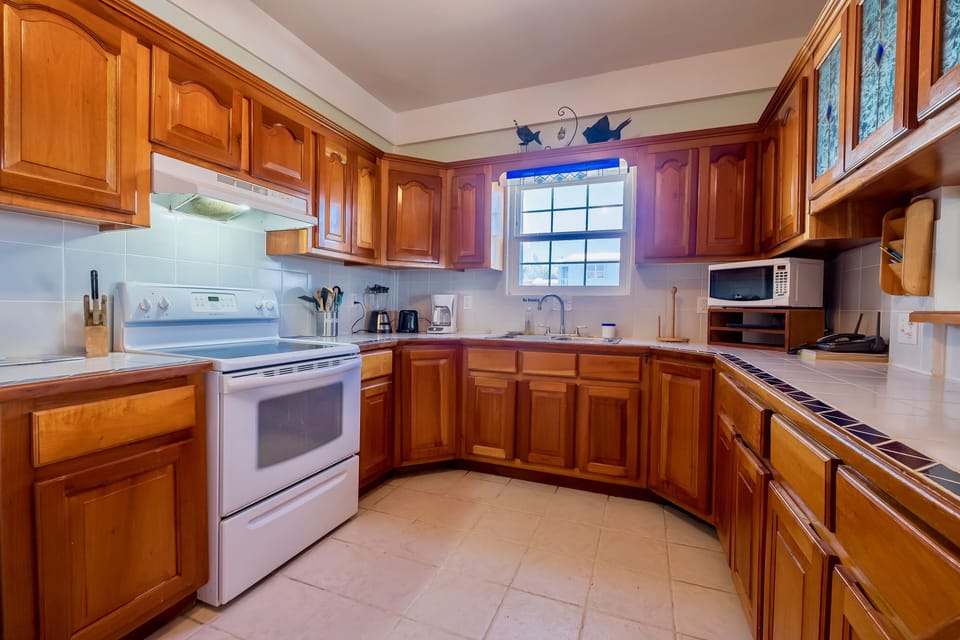 Fully equipped kitchen