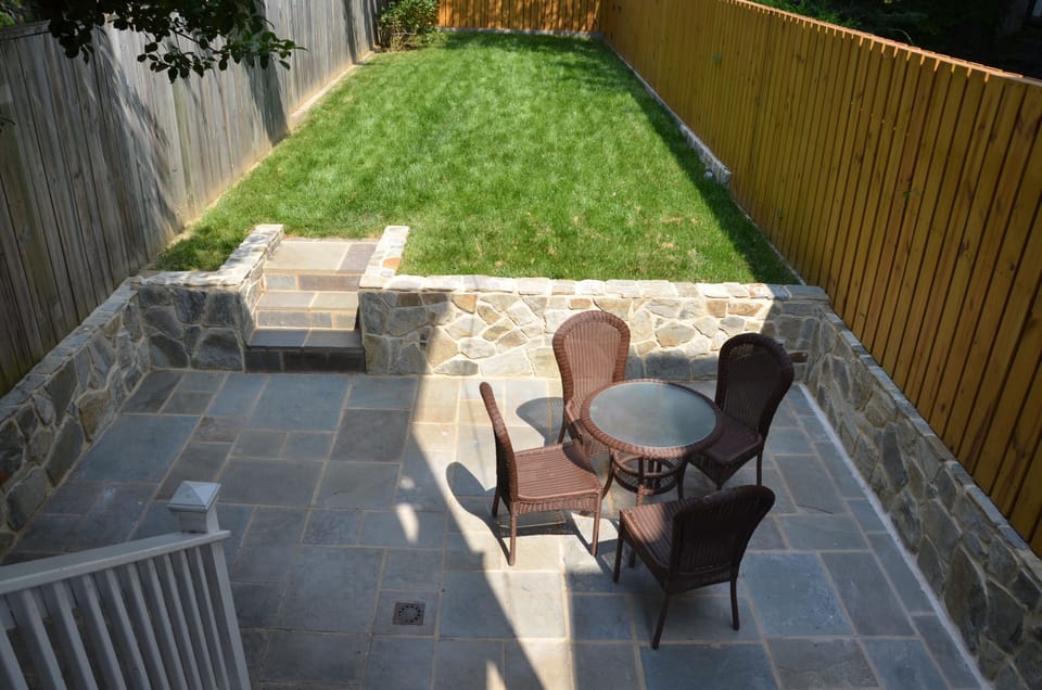Rear Garden w/Patio and Dining Table