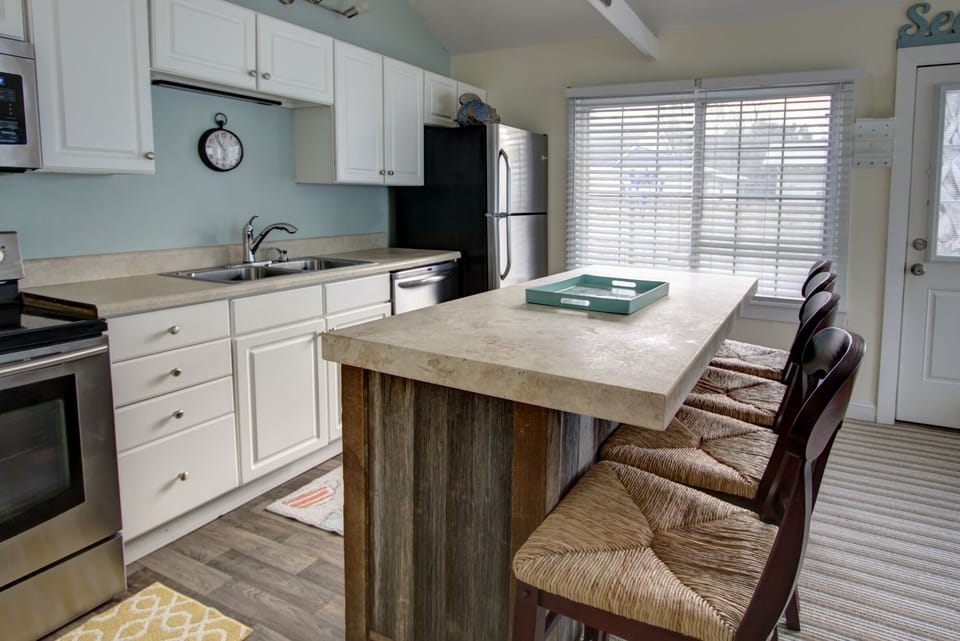 Kitchen and bar seating