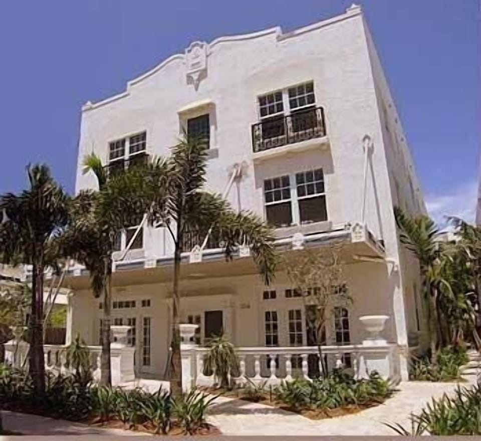 The Fountain (fully renovated historic building)