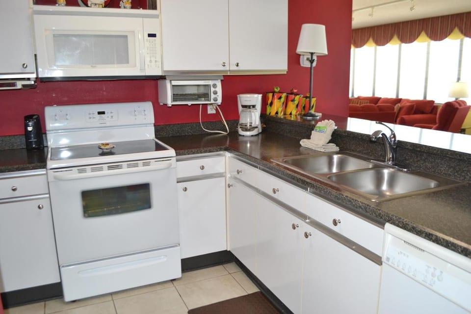 Chef's kitchen