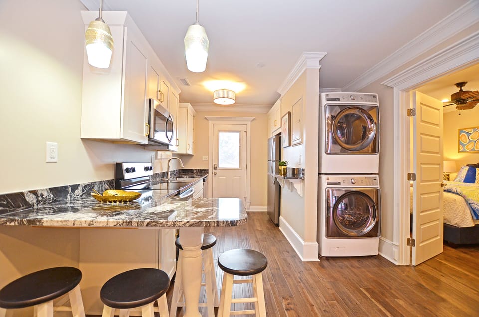 Completely stocked eat in kitchen